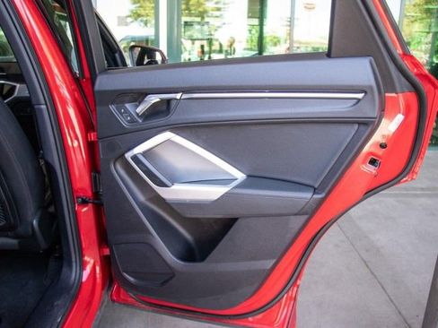 Used 2022 Audi Q3 2.0T Premium image 23