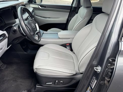 Used 2024 Hyundai Palisade SEL FWD image 7