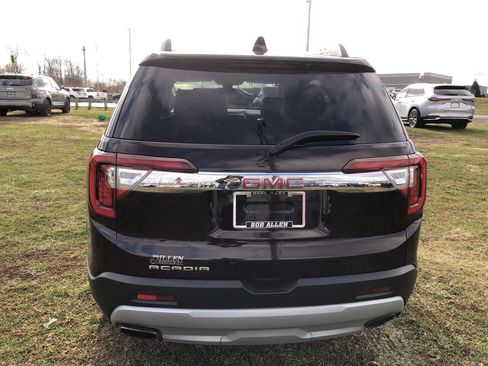 Used 2020 GMC Acadia SLT w/ Driver Alert Package II image 11