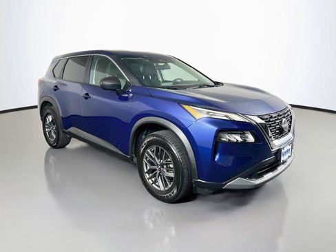 Used 2023 Nissan Rogue S AWD/4WD image 8