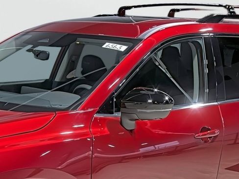 New 2026 Nissan Pathfinder SL AWD/4WD image 8
