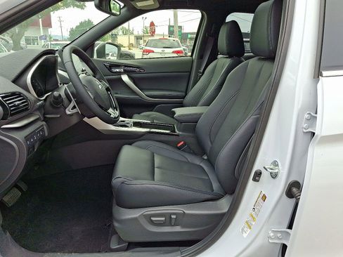 New 2025 Mitsubishi Eclipse Cross SEL image 13