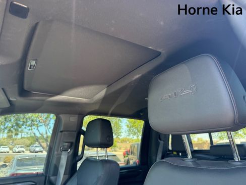 Used 2024 GMC Sierra 3500 AT4 w/ AT4 Premium Plus Package AWD/4WD image 24