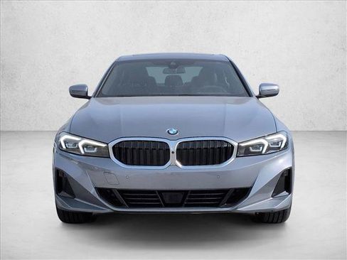 Used 2026 BMW 330i xDrive Sedan w/ Premium Package AWD/4WD image 6