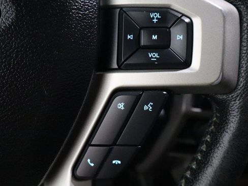 Used 2016 Ford F150 Lariat w/ Equipment Group 502A Luxury AWD/4WD image 36