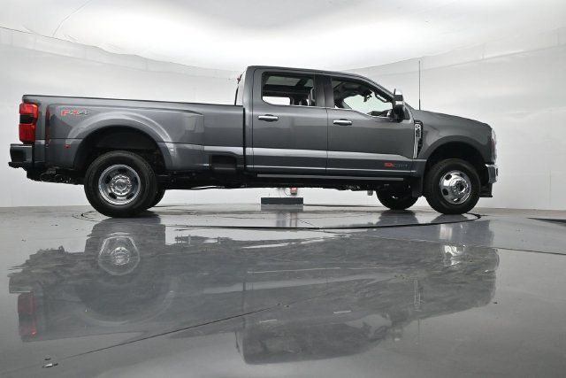 New 2026 Ford F350 Lariat w/ Lariat Ultimate Package AWD/4WD image 41
