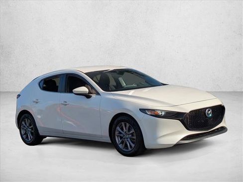 Used 2022 MAZDA MAZDA3 s image 4