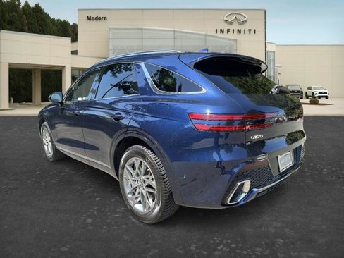Used 2023 Genesis GV70 2.5T w/ Advanced Package AWD/4WD image 6