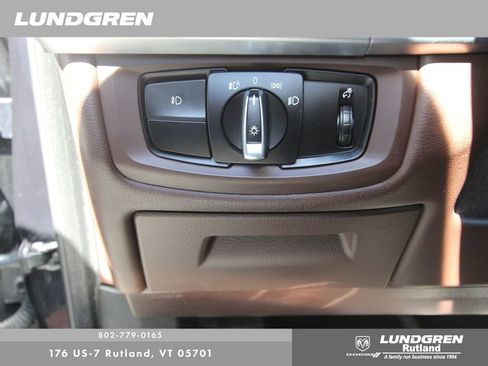 Used 2017 BMW X5 xDrive50i image 12