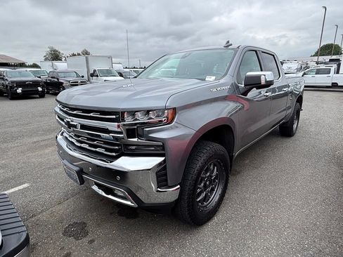 Used 2019 Chevrolet Silverado 1500 LTZ w/ LTZ Premium Package AWD/4WD image 1
