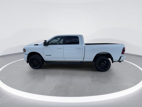 Used 2024 RAM 2500 Big Horn w/ Night Edition AWD/4WD image 5