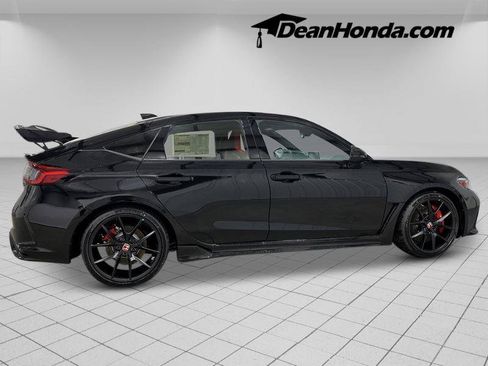 New 2026 Honda Civic Type R image 9