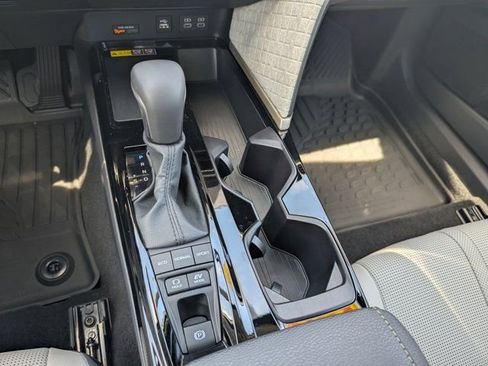 Used 2026 Toyota Camry XLE FWD image 26