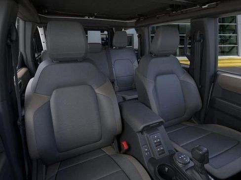 New 2025 Ford Bronco Big Bend image 10