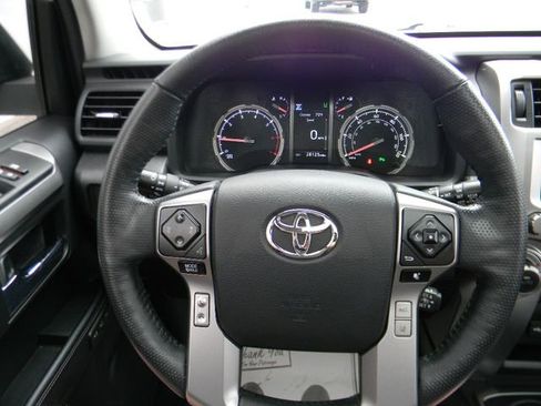 Used 2023 Toyota 4Runner Limited AWD/4WD image 11
