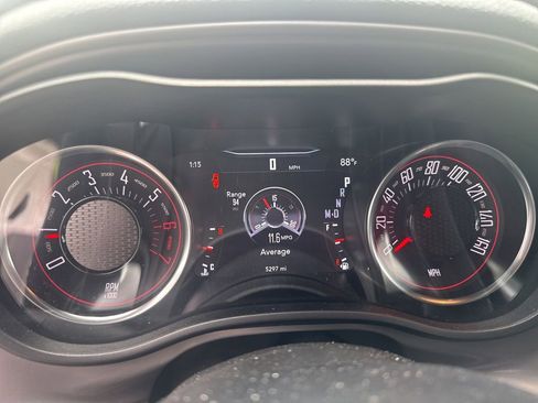 Used 2023 Dodge Challenger R/T RWD image 5