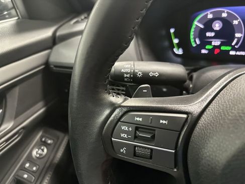 Used 2024 Honda Accord Sport image 38