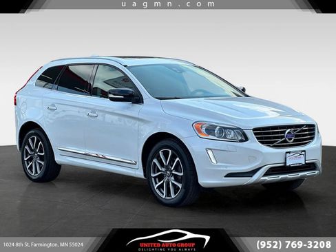 Used 2017 Volvo XC60 T6 Dynamic w/ Preferred Option Package AWD/4WD image 1