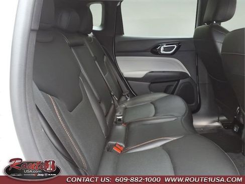 Used 2023 Jeep Compass Limited AWD/4WD image 17