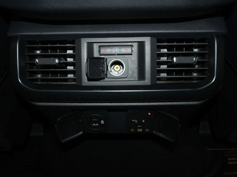 Used 2023 Ford F150 Raptor image 37