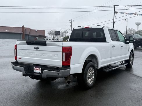 Used 2022 Ford F250 Lariat w/ Lariat Ultimate Package image 3