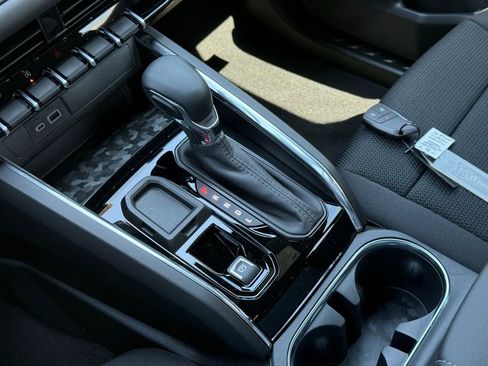 New 2026 GMC Canyon Elevation image 27