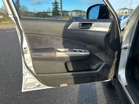 Used 2009 Subaru Forester 2.5X image 16
