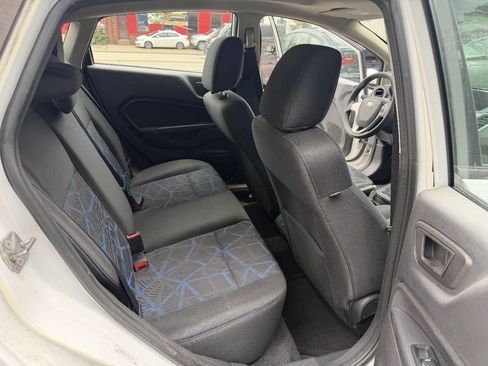 Used 2012 Ford Fiesta SE w/ Super Fuel Economy Pkg FWD image 15