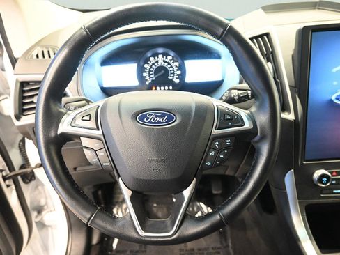 Certified 2023 Ford Edge SEL image 18