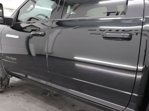 Used 2024 RAM 3500 Big Horn w/ Night Edition AWD/4WD image 33