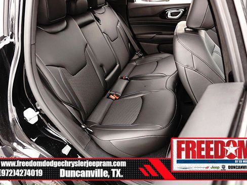 New 2026 Jeep Compass Latitude AWD/4WD image 16