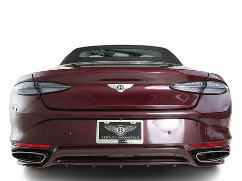 Used 2025 Bentley Continental GT Speed image 11