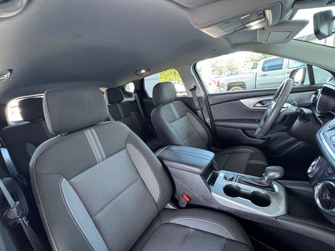 Used 2023 Chevrolet Blazer LT FWD image 18
