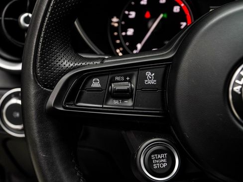 Used 2022 Alfa Romeo Giulia Ti image 26