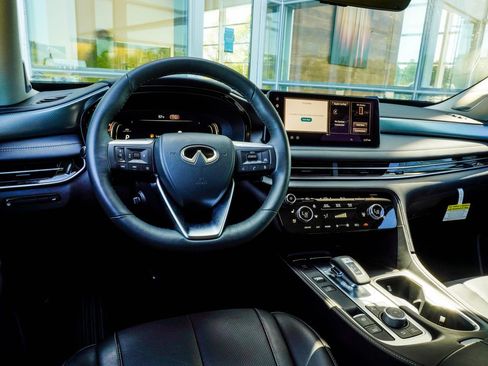 Certified 2026 INFINITI QX60 Luxe w/ Cargo Package image 16