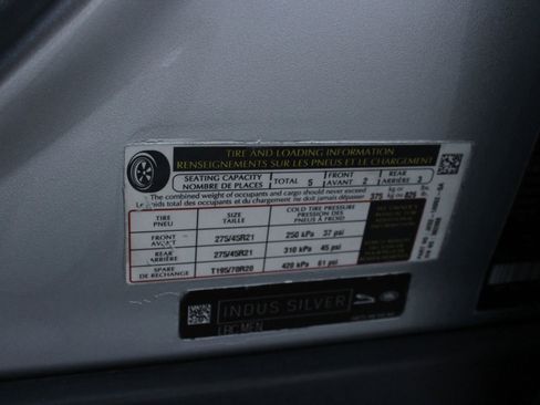 Used 2018 Land Rover Range Rover Supercharged image 34