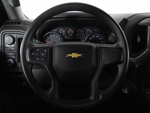 Certified 2022 Chevrolet Silverado 1500 Custom image 29