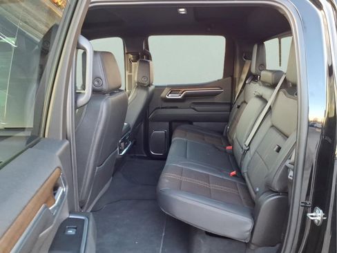 Used 2024 Chevrolet Silverado 1500 High Country w/ Midnight Edition image 10