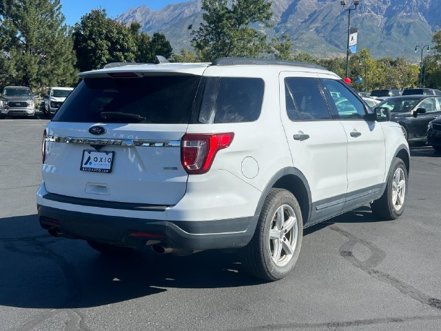 Used 2018 Ford Explorer 4WD w/ Class II Trailer Tow Package image 3