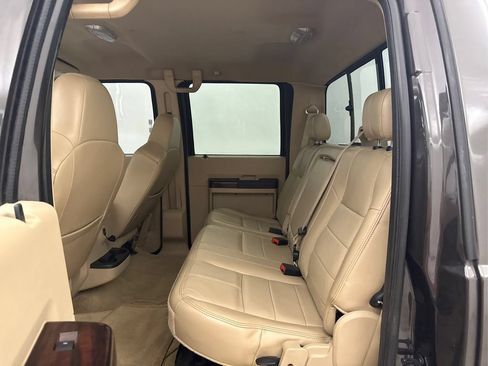 Used 2008 Ford F250 Lariat AWD/4WD image 12