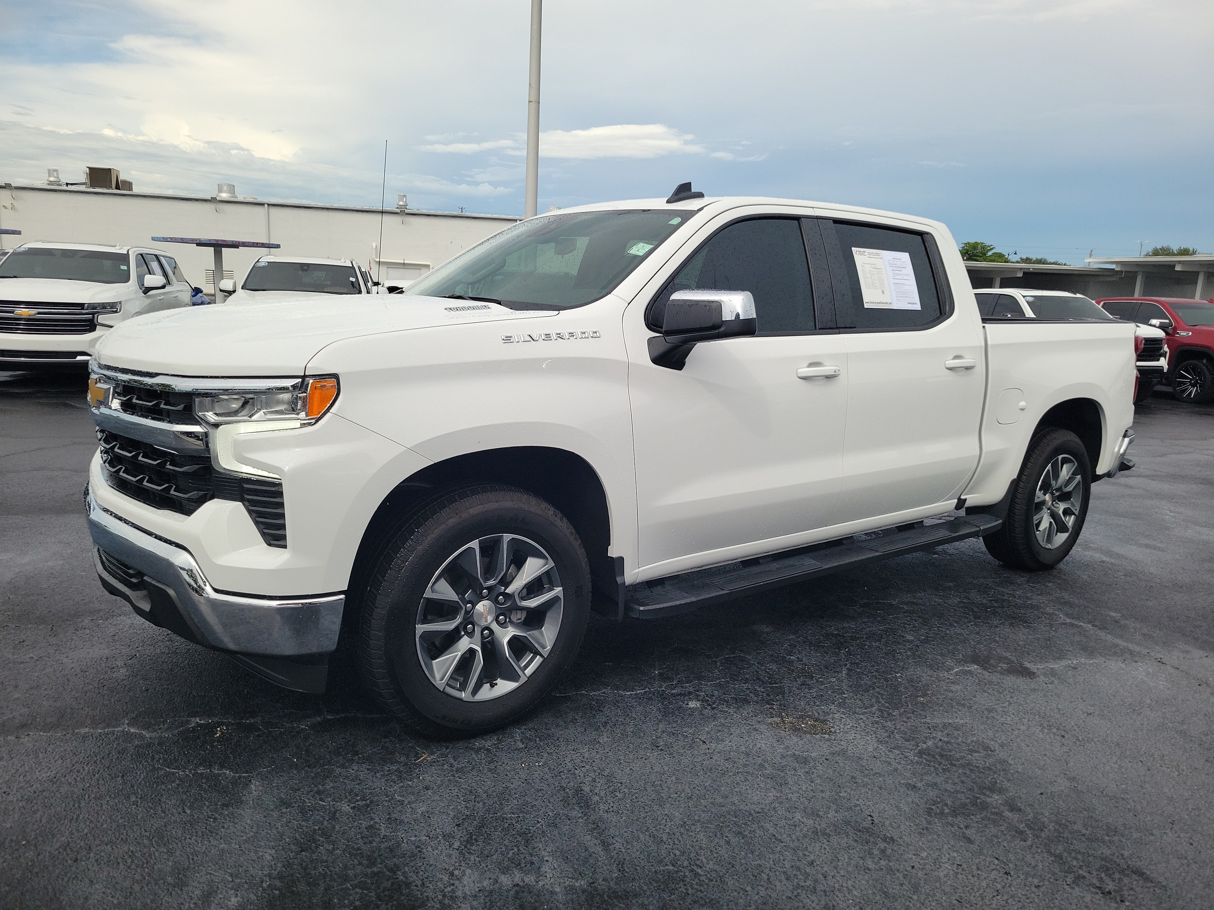 Used 2026 Chevrolet Silverado 1500 LT w/ All Star Edition Plus RWD image 2
