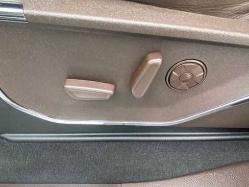 Certified 2025 Ford F250 King Ranch AWD/4WD image 10