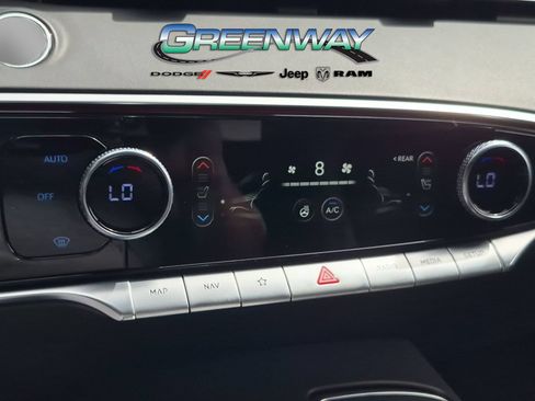 Used 2024 Genesis GV70 3.5T Sport AWD/4WD image 21