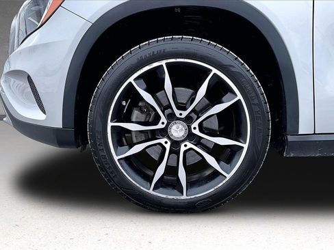 Used 2016 Mercedes-Benz GLA 250 4MATIC image 34