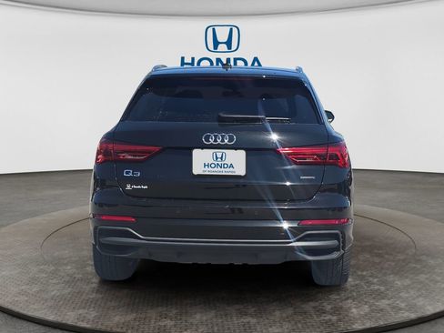 Used 2024 Audi Q3 2.0T Premium image 4