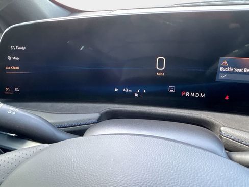 Used 2024 Cadillac XT4 Sport FWD image 19