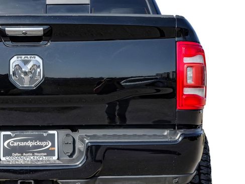 Used 2019 RAM 2500 Limited image 54