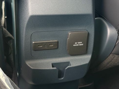 New 2026 Ford Maverick Lariat w/ Black Appearance Package image 23