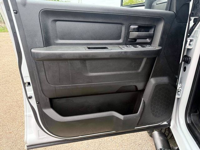 Used 2026 RAM 3500 Tradesman AWD/4WD image 17