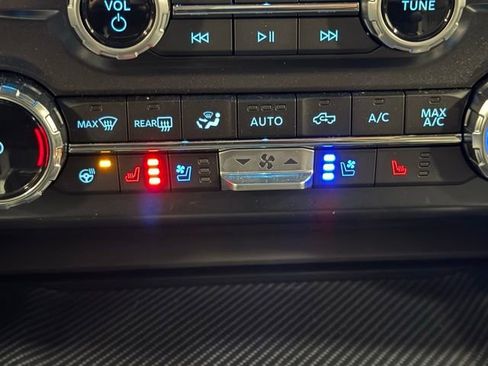 Used 2024 Ford F250 Limited w/ FX4 Off-Road Package image 31